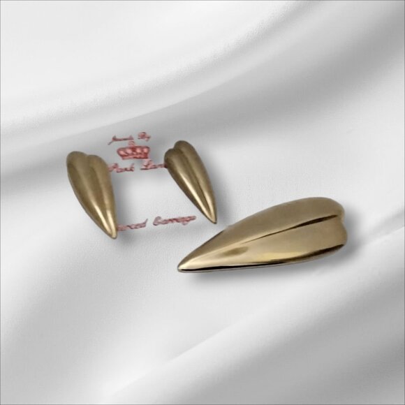 Park Lane Bold Earrings & Brooch Matching Set in Goldtone Metal - Picture 3 of 5